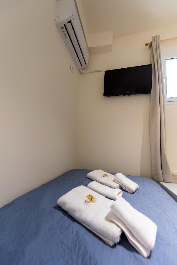 Pure Urban Bedboxes Acropolis Metro Petralona Apartment Athens Exterior photo
