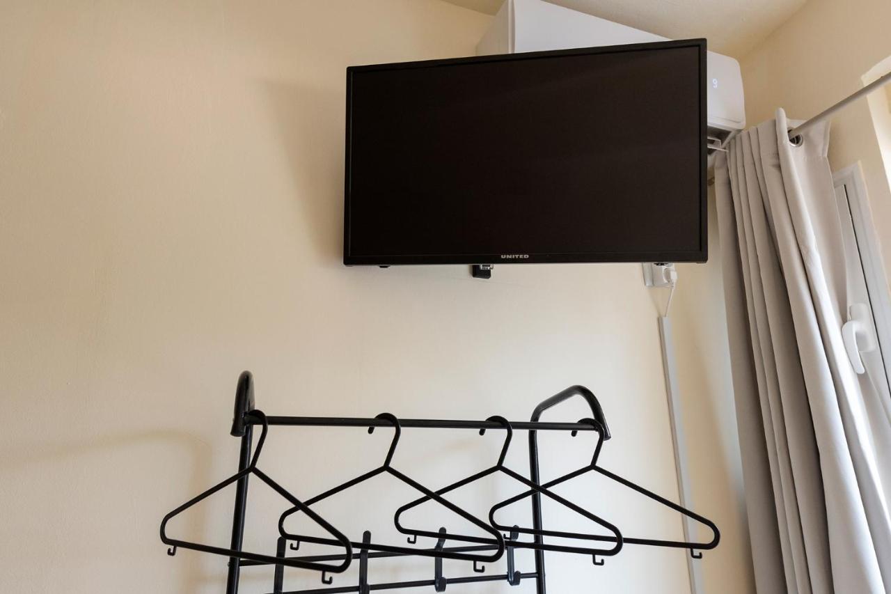 Pure Urban Bedboxes Acropolis Metro Petralona Apartment Athens Exterior photo