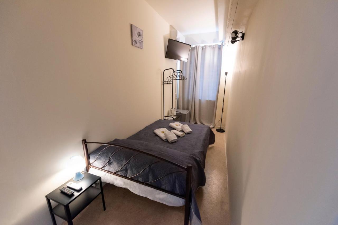 Pure Urban Bedboxes Acropolis Metro Petralona Apartment Athens Exterior photo