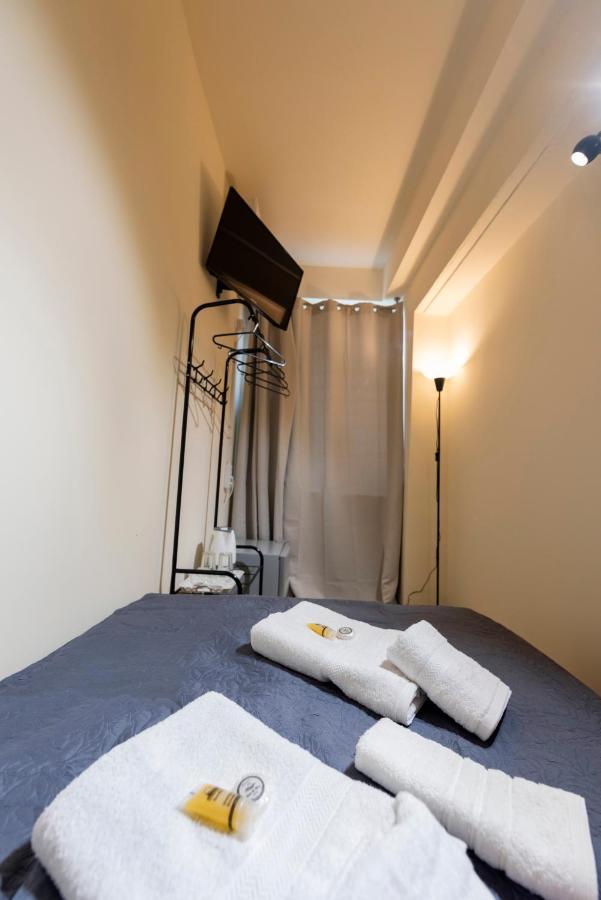 Pure Urban Bedboxes Acropolis Metro Petralona Apartment Athens Exterior photo